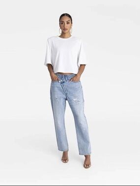 KBB by KAHLANA Women's Mid-Rise Tapered Leg 'The Dylan Jean' - Light S00